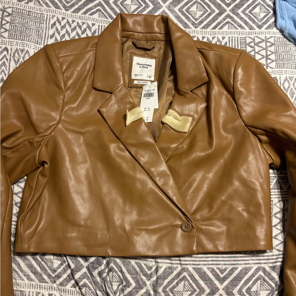Abercrombie & Fitch Cropped Leather Jacket